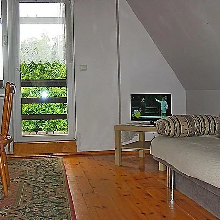 Uslugi Turystyczne Ekotur - Kraniec Swiata Apartment